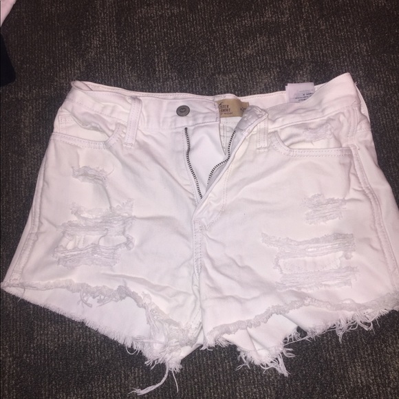 Shorts - Picture 2 of 2